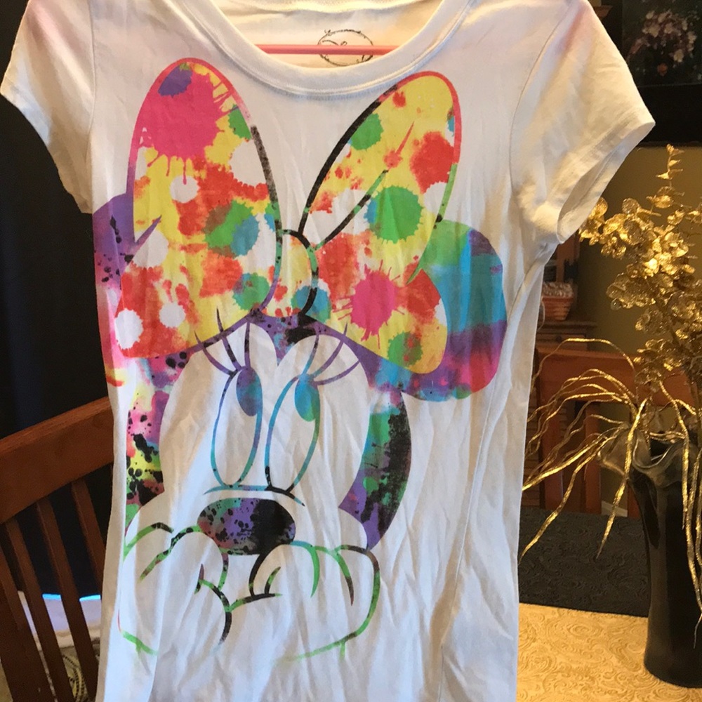 Minnie Mouse tshirt